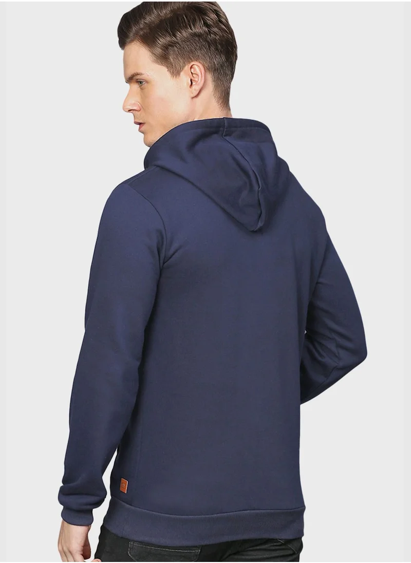 Campus Sutra Front Pocket Printed Hoodie
