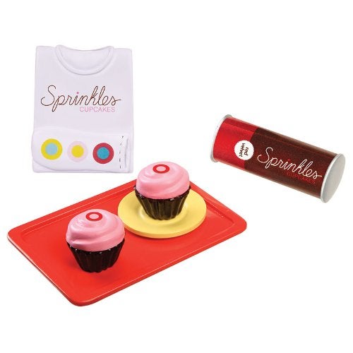 Jakks Pacific Mi World Collector Pack Sprinkles Cupcake Bakery 2 Cupcakes 1 Plate 1 Tray 1 Cupcake Mix and 1 T Shirt - Image 5