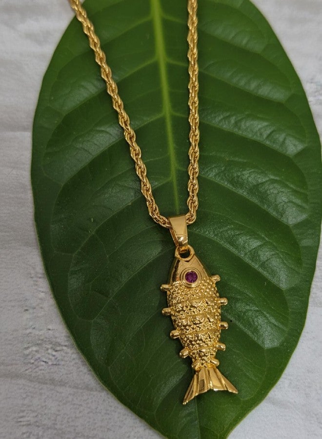 CHARMS Stylish Fish Design Pendant Necklace – Gold Tone Casual & Everyday Wear Jewelry - Image 4