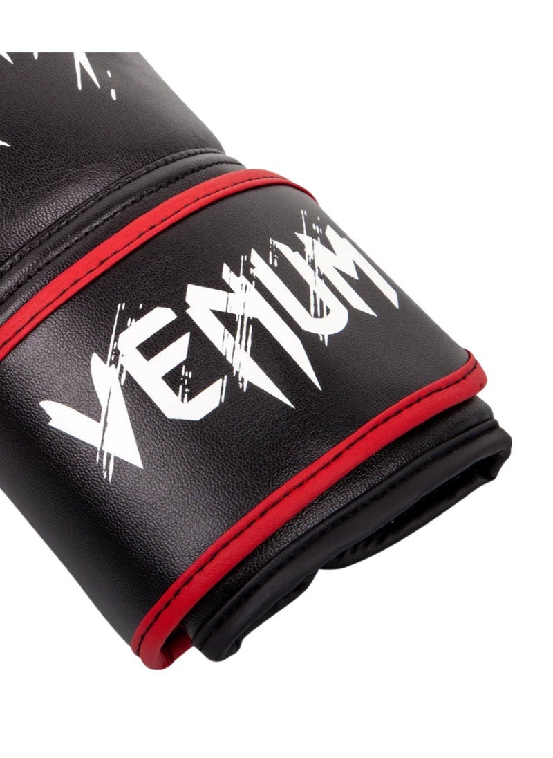 VENUM - Contender Kids Boxing Gloves Black-Red 6 Oz - Image 1