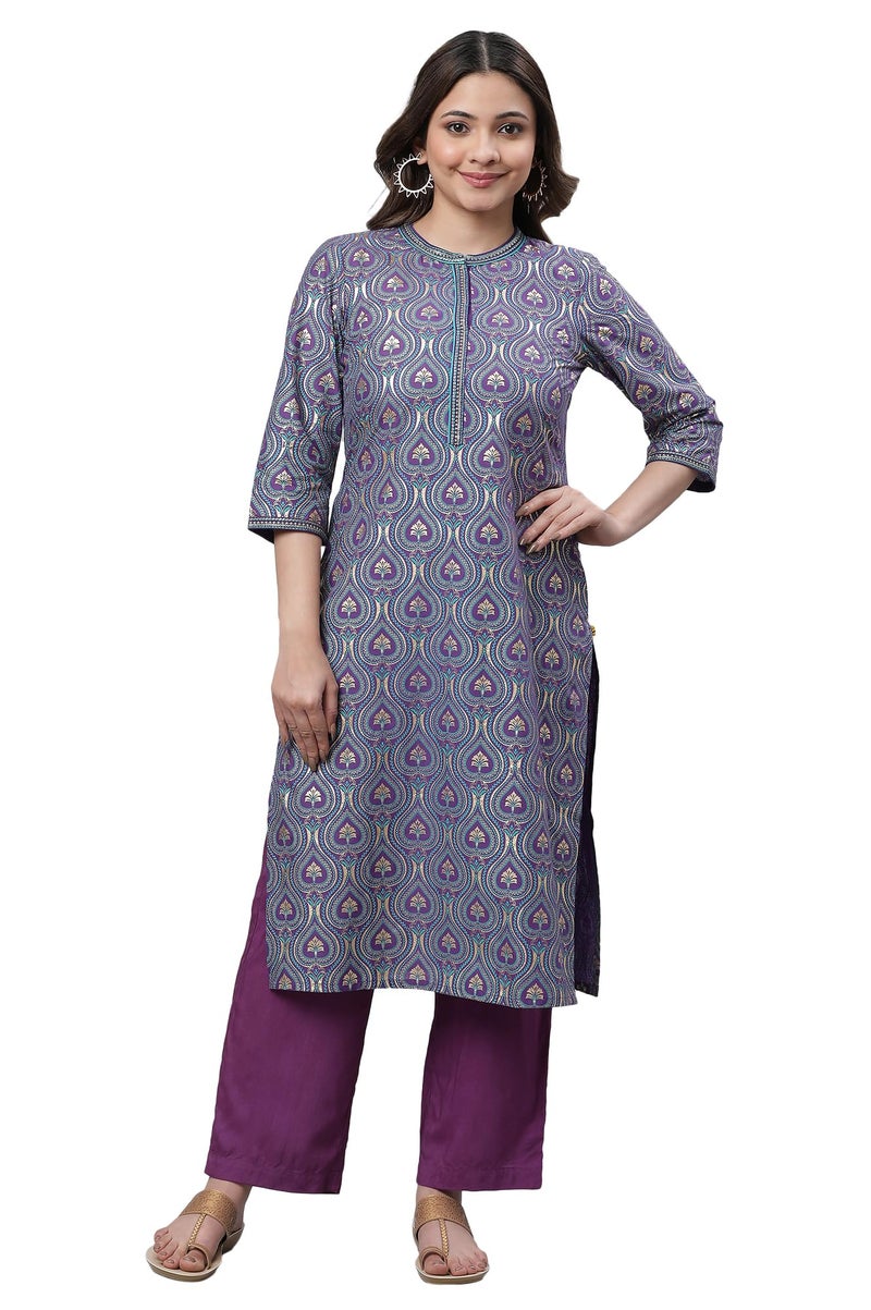 Aurelia Women's Purple Embroidered Festive Kurta in Floral Print - Image 1