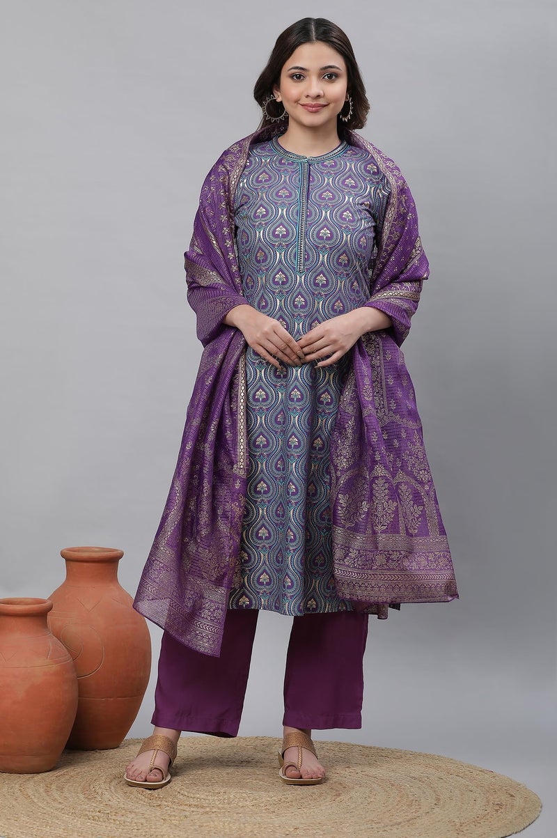 Aurelia Women's Purple Embroidered Festive Kurta in Floral Print - Image 5