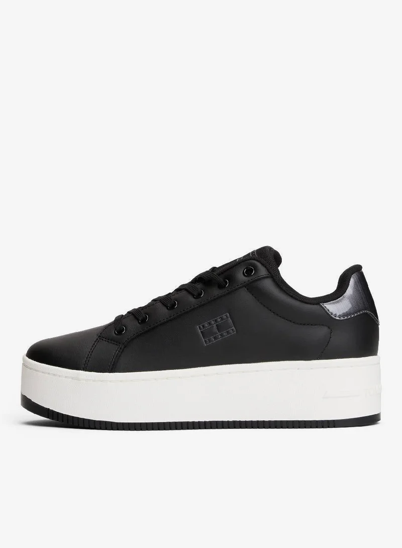 Tommy Jeans  Fine Cleat Platform Sneakers With Leather for Women | Best Price UAE