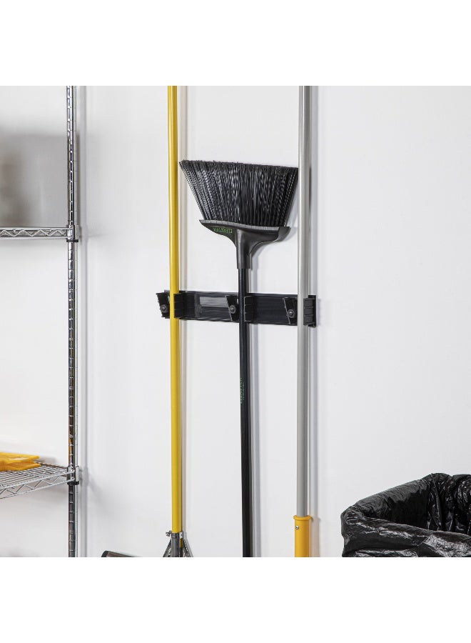 Restaurantware حامل مكنسة مثبت على الحائط بطول 17.7 بوصة، حامل ممسحة بتصميم قابل للتثبيت - 3 فتحات قابلة للتخصيص، مع براغي، حامل مكنسة بلاستيكي أسود، متين، للمطبخ، وغسيل الملابس، وأدوات الحديقة - Image 4