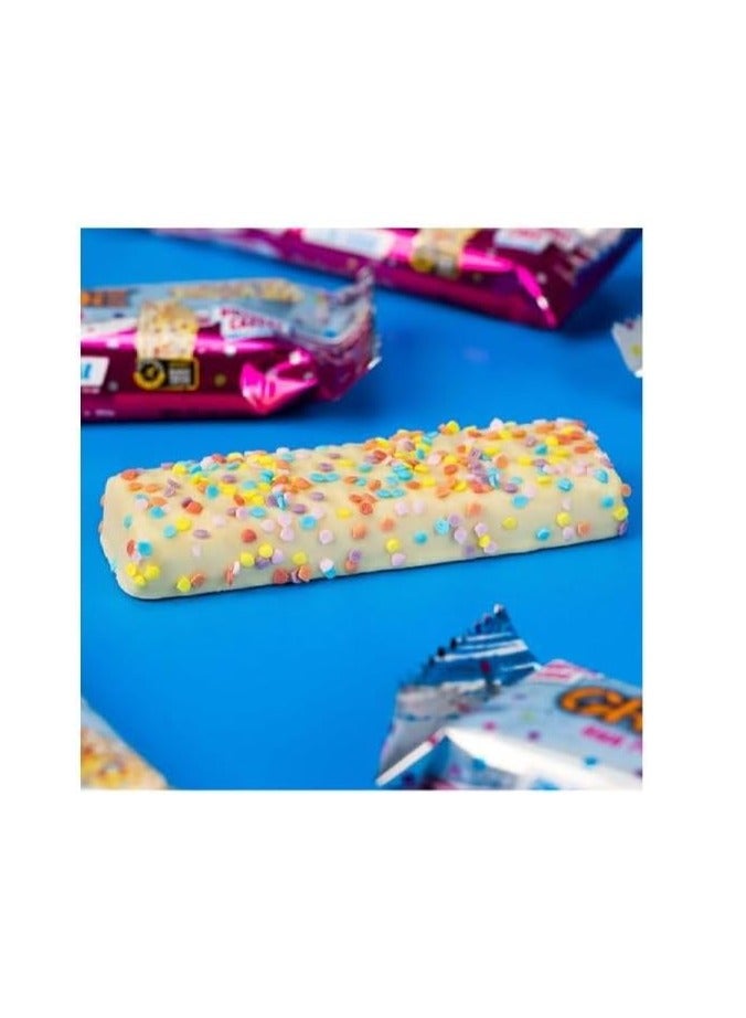 جريناد جرينيد قالب كيك عيد الميلاد عالي البروتين وقليل السكر 60 جرام عبوة من 12 قطعة - Image 4