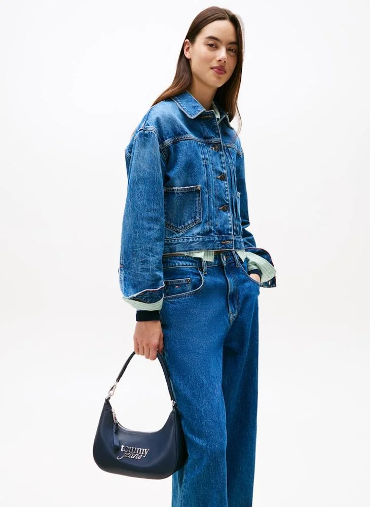 تومي جينز حقيبة كتف بشعار معدني