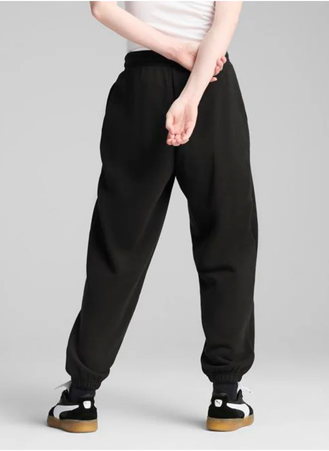 PUMA Wardrobe Essential Relaxed Sweatpants