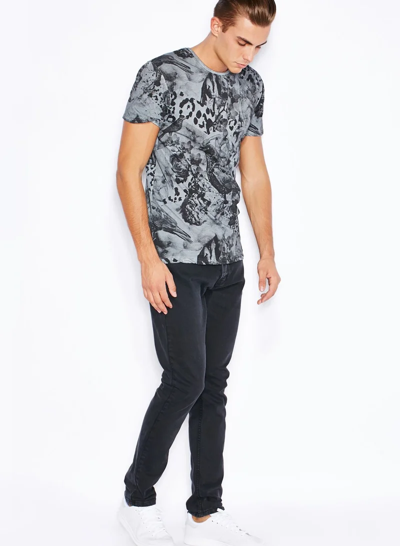 !Solid Selby Printed T-Shirt