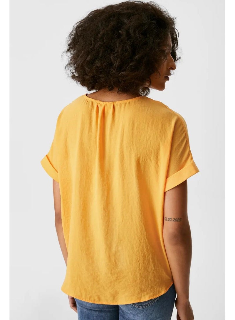 CA C&A Flowing blouse with draped waistband and high-low hem - Image 2