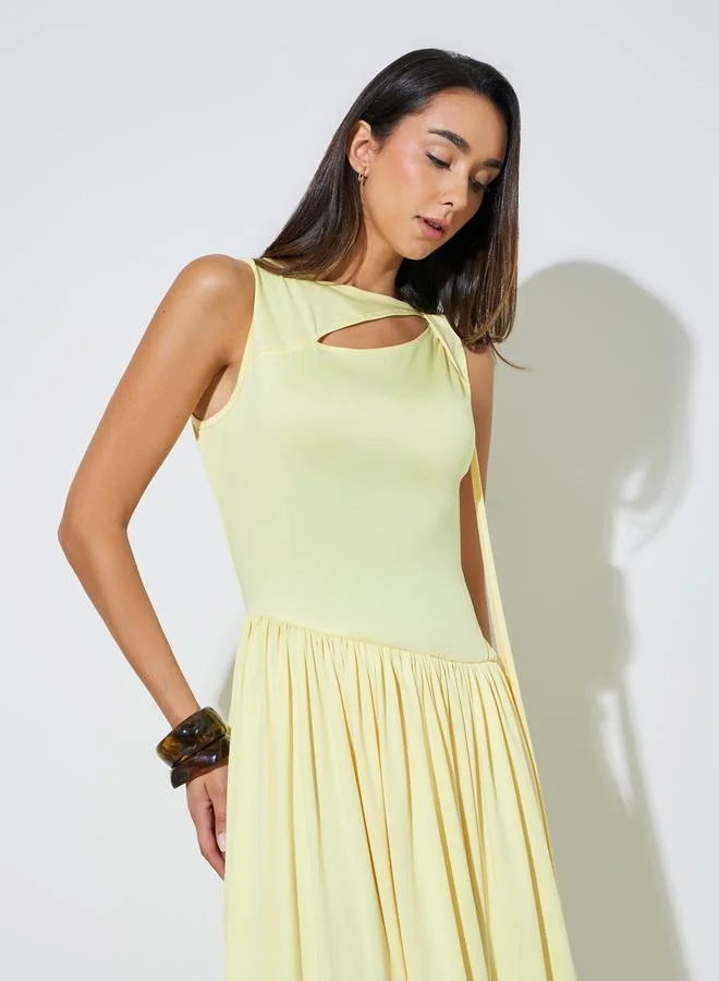 Styli Yellow Cut-Out Detail A-Line Midi Dress