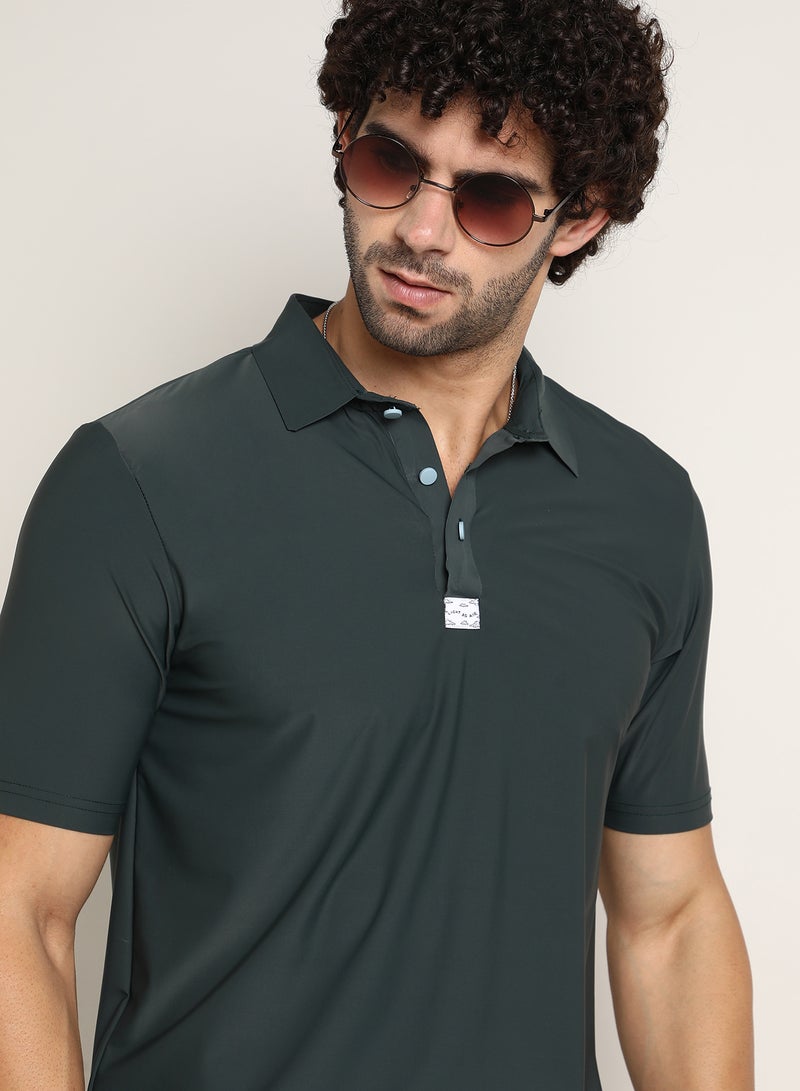 Campus Sutra Men's Sacramento Green Seamless Solid Polo T-Shirt - Image 1