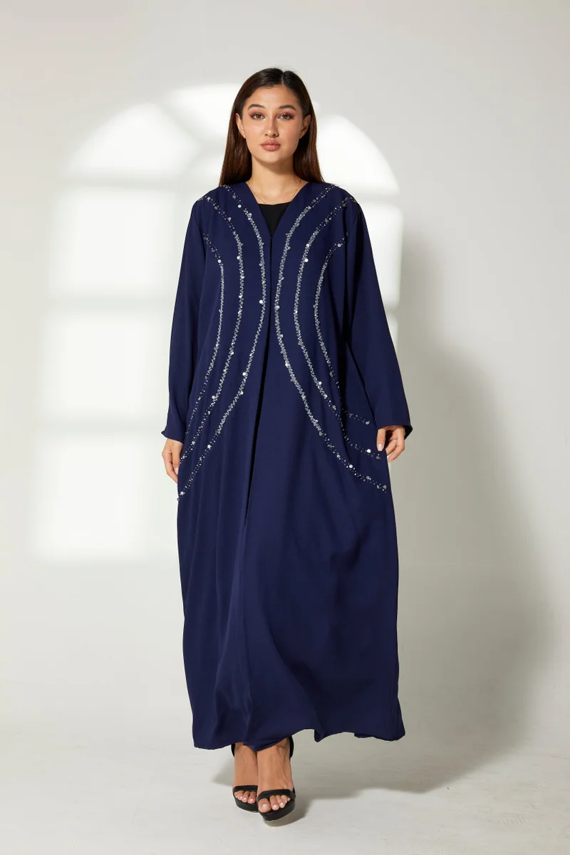 Moistreet Embroidered Flared Sleeve Abaya