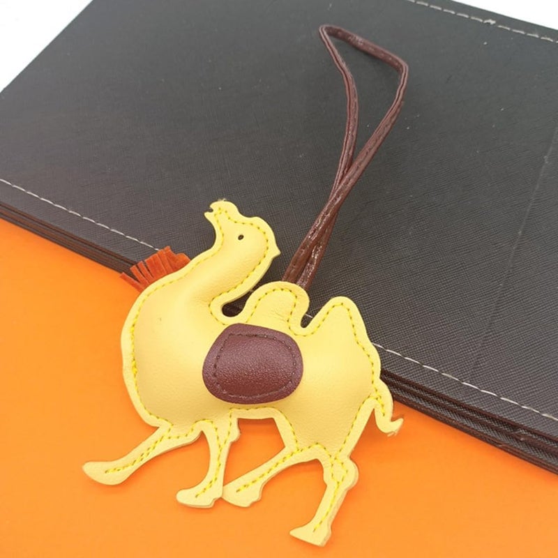 Desert Animal Charm Silk Road Themed Keychain PU Leather Car Accessory Lightweight Decoration for Travel Lovers - Image 4