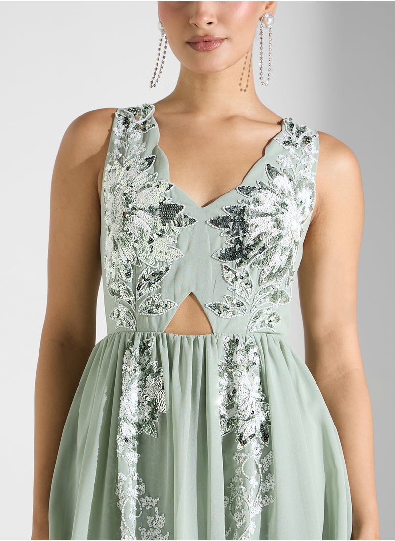 Maya Scallop Edge Tiered Sleeveless Midi Dress  - Image 3
