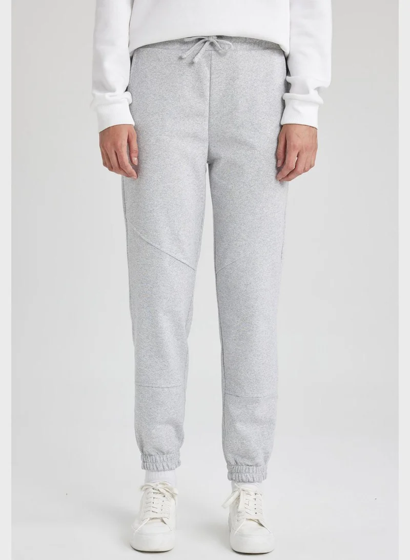 ديفاكتو بنطال بخصر مرتفع