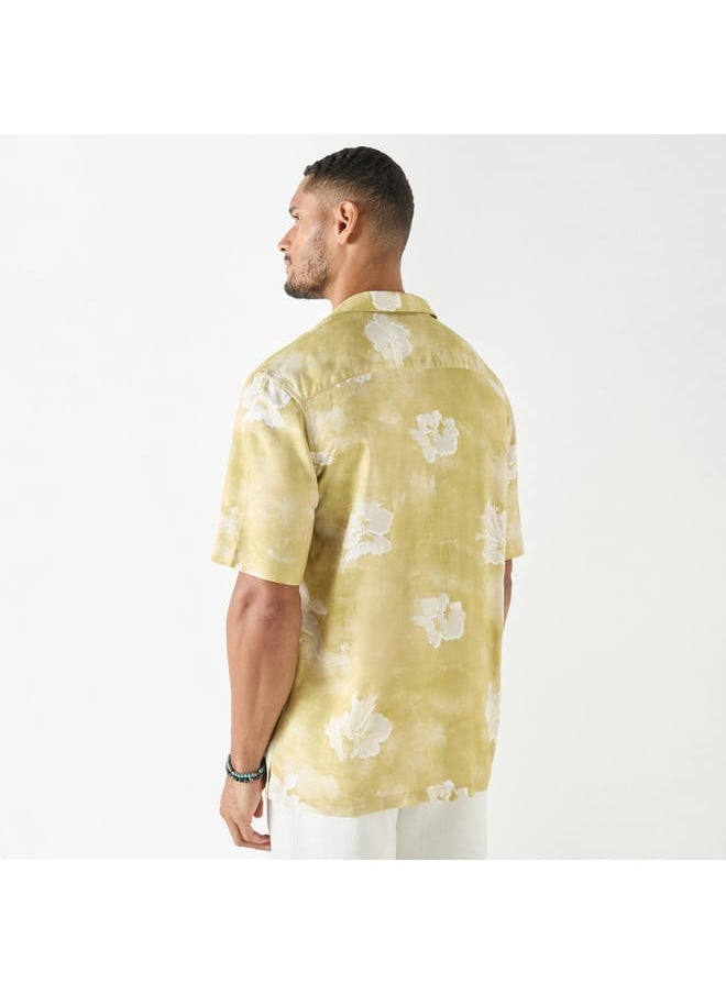 Iconic Iconic All-Over Print Shirt with Camp Collar and Short Sleeves  - Image 3