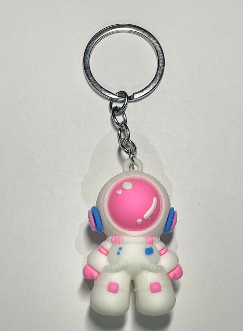 ميدالية مفاتيح كرتونية مميزة بتصميم رائد فضاء اكسسوار مميز مناسب للمفاتيح والحقائب - Image 1