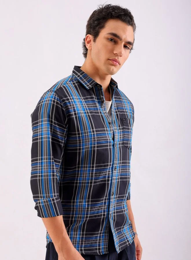 ذا انديان كراج كو Men Regular Fit Checkered Full Sleeves Cutaway Collar Casual Shirt
