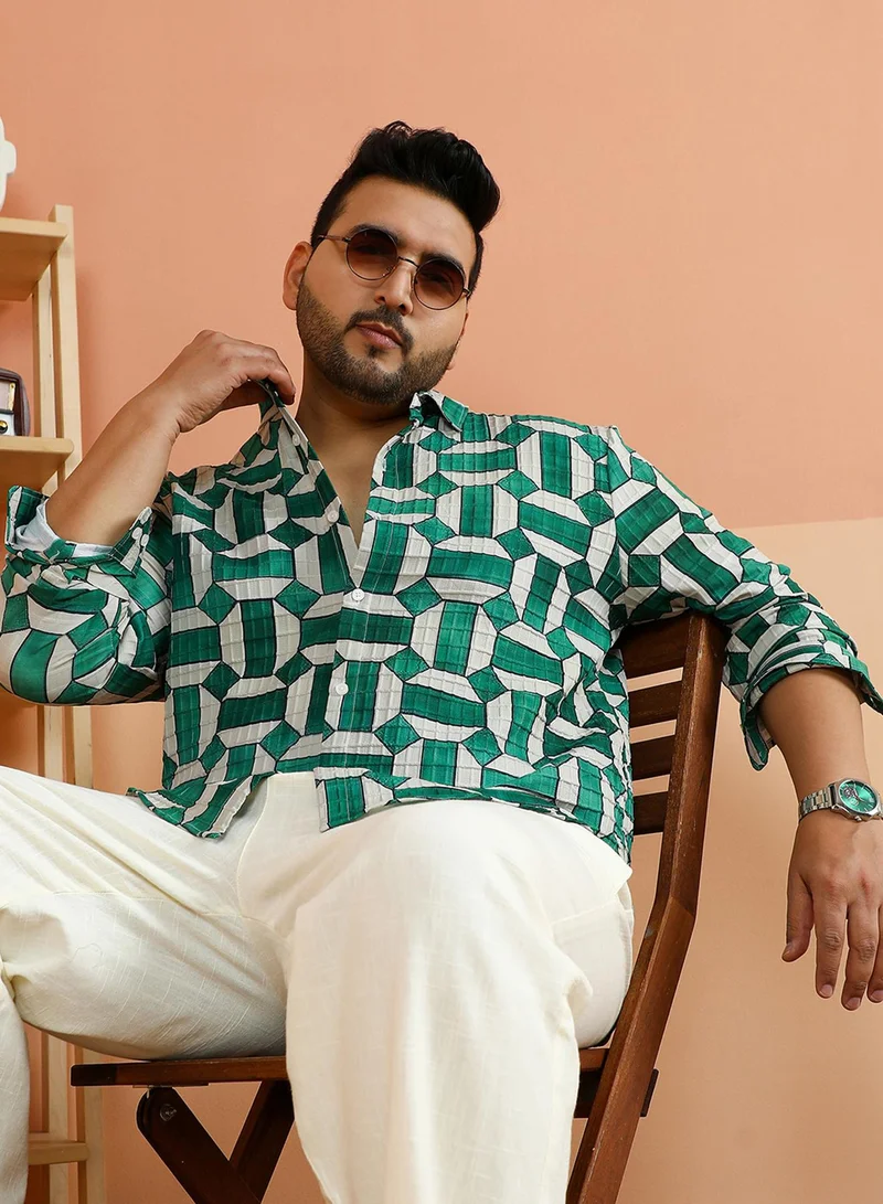 انستافاب بلس Men's Green & White Contrast Block Shirt For Casual Wear | Spread Collar | Long Regular Sleeves | Button Closure | Plus Size Shirt Crafted With Comfort Fit For Everyday Wear