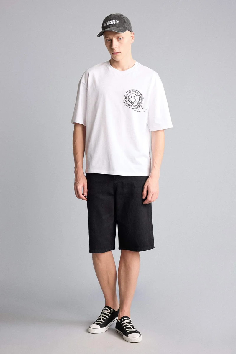 ديفاكتو Baggy Fit Bermuda Shorts