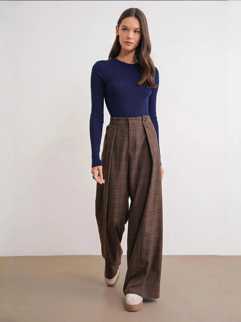 MixRay Mixray Soft Textured Ribbed Fitted Top