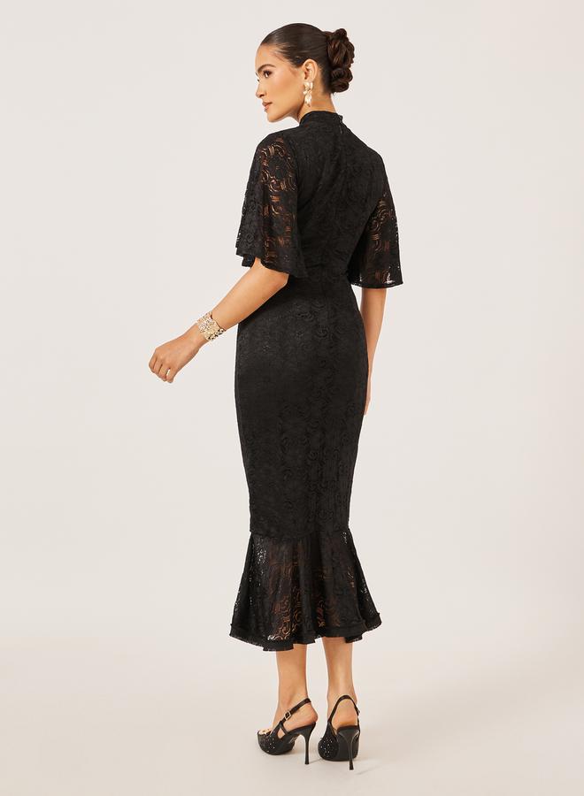 Styli Flutter Sleeve Fitted Lace Midi Dress  - Image 5