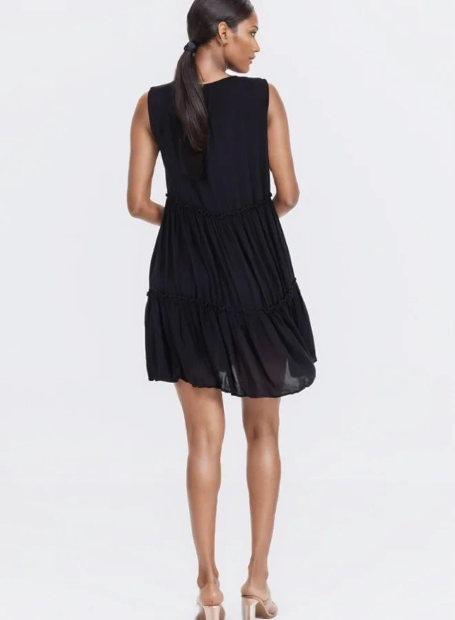 ZABAIONE Sleeveless Tiered Mini Dress with Tassel Tie - Black