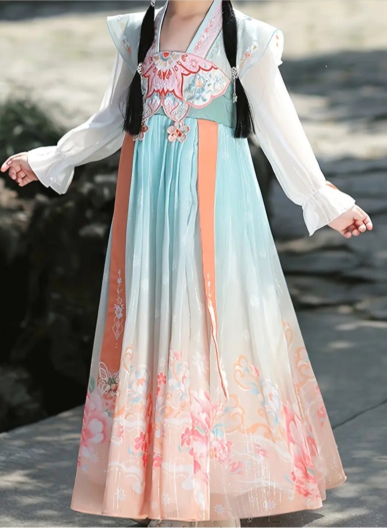 ارواق فستان على الطراز الصيني للفتيات يتميز بالزي القديم مع تصميم أميرة حورية البحر مثالي للربيع والخريف باللون الأخضر الفاتح - Image 2