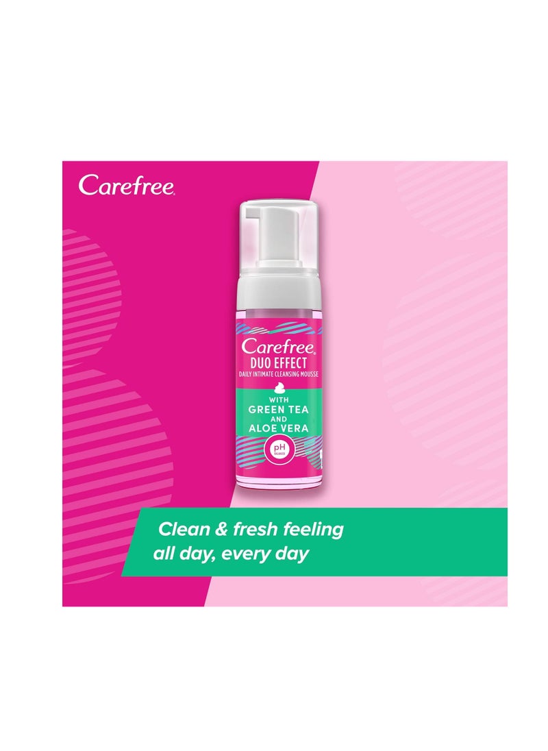 Daily Intimate Cleansing Mousse Duo Effect with Green Tea and Aloe Vera 150 ml