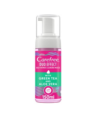 Daily Intimate Cleansing Mousse Duo Effect with Green Tea and Aloe Vera 150 ml - pzsku/Z26B3E758EE2DBAA88BFFZ/45/_/1704802277/61ee2bbe-5c57-40ce-9d4f-68bff3e0f39a