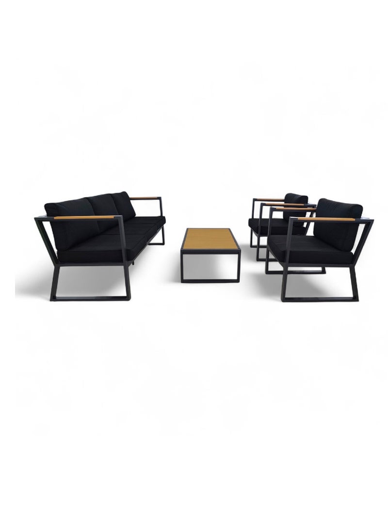 Concent Luxurious outdoor seating - Image 1