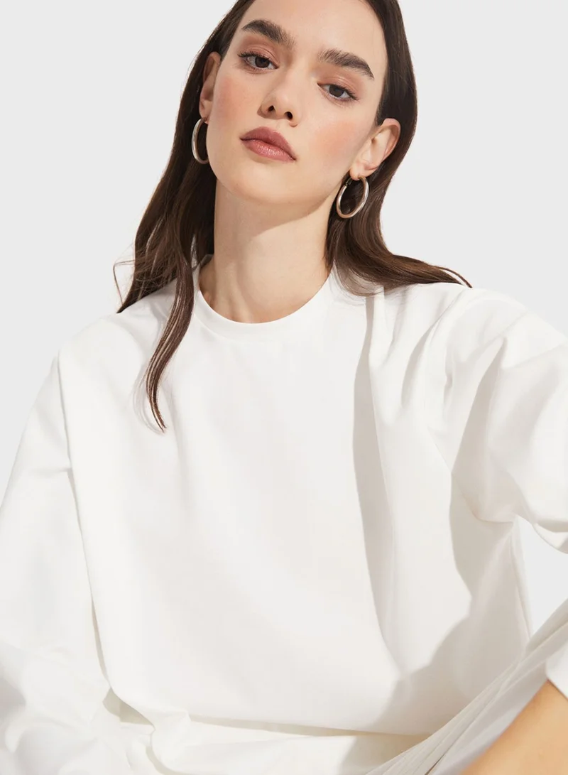 JUNE Crew Neck Sweatshirt
