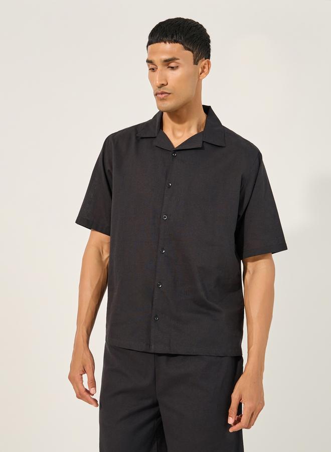 Styli Styli Solid Regular Fit Shirt and Shorts Cord-set  - Image 2