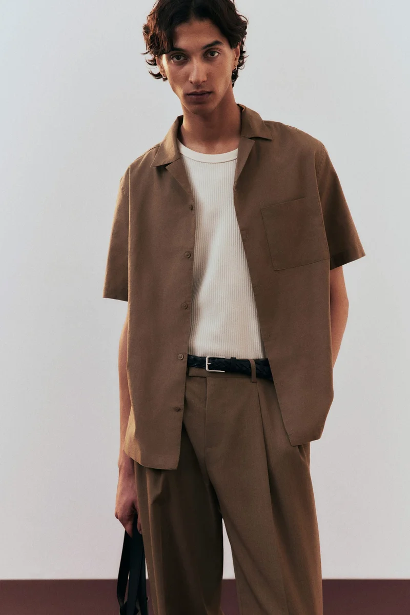 H&M Regular Fit Short-sleeved linen-blend shirt