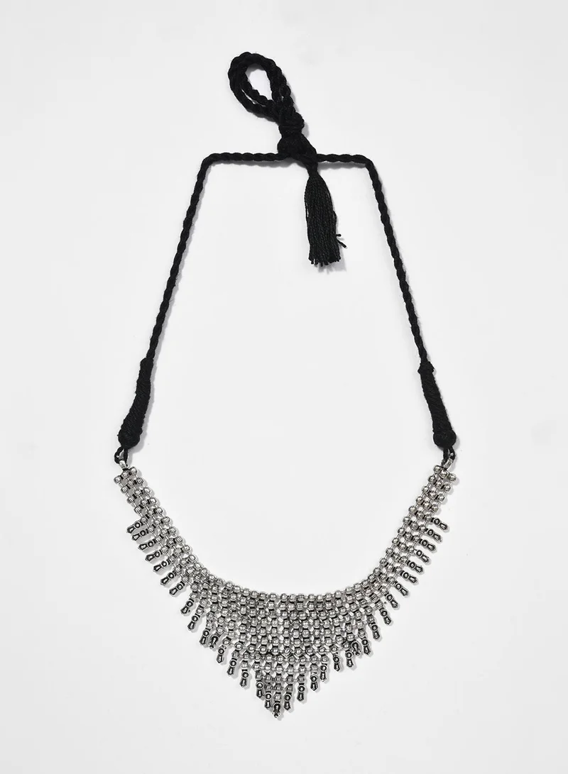 SOHI Brass Oxidised Artificial Necklace Jewellery
