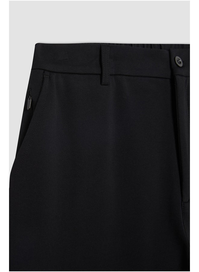 Man Standart Fit Knitted Shorts