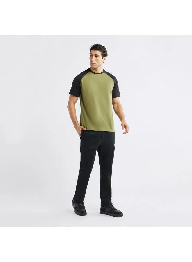 FAV Colourblock T-shirt with Crew Neck and Raglan Sleeves