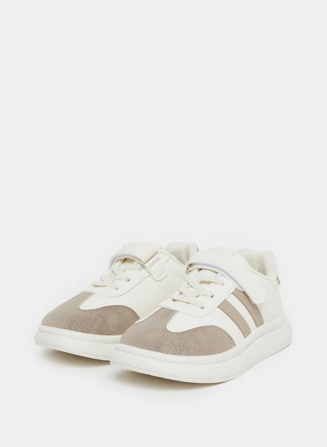 Styli Boys Casual Sneakers with Hook and Loop Closure