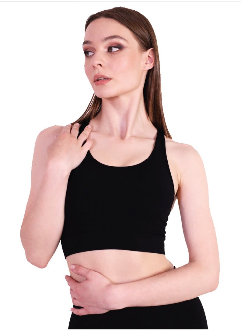 Silvy Silvy (sports bra) 