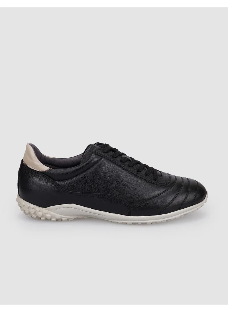 كاباني 100% Genuine Leather Black Laced Artificial Turf Shoes