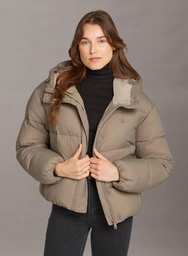 كالفن كلاين جينز جاكيت منفوخ قصير ومبطن - Image 1