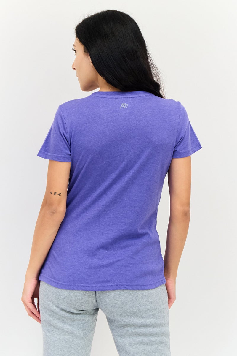 Aeropostale تي شيرت تدريب قصير الأكمام للنساء، بنفسجي - Image 3