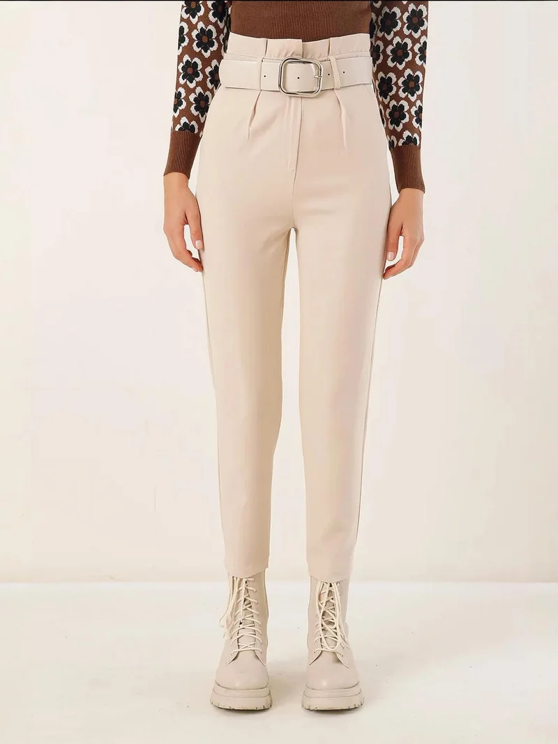 بيغ دارت بنطلون مستقيم بطول الكاحل مع فيونكة