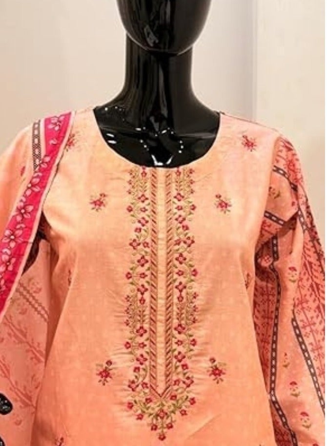 وينشيلز بدلة نسائية باكستانية تقليدية - وردية اللون مع تطريز زهري، طقم من 3 قطع مع دوباتا مطبوعة، مقاس متوسط - Image 3