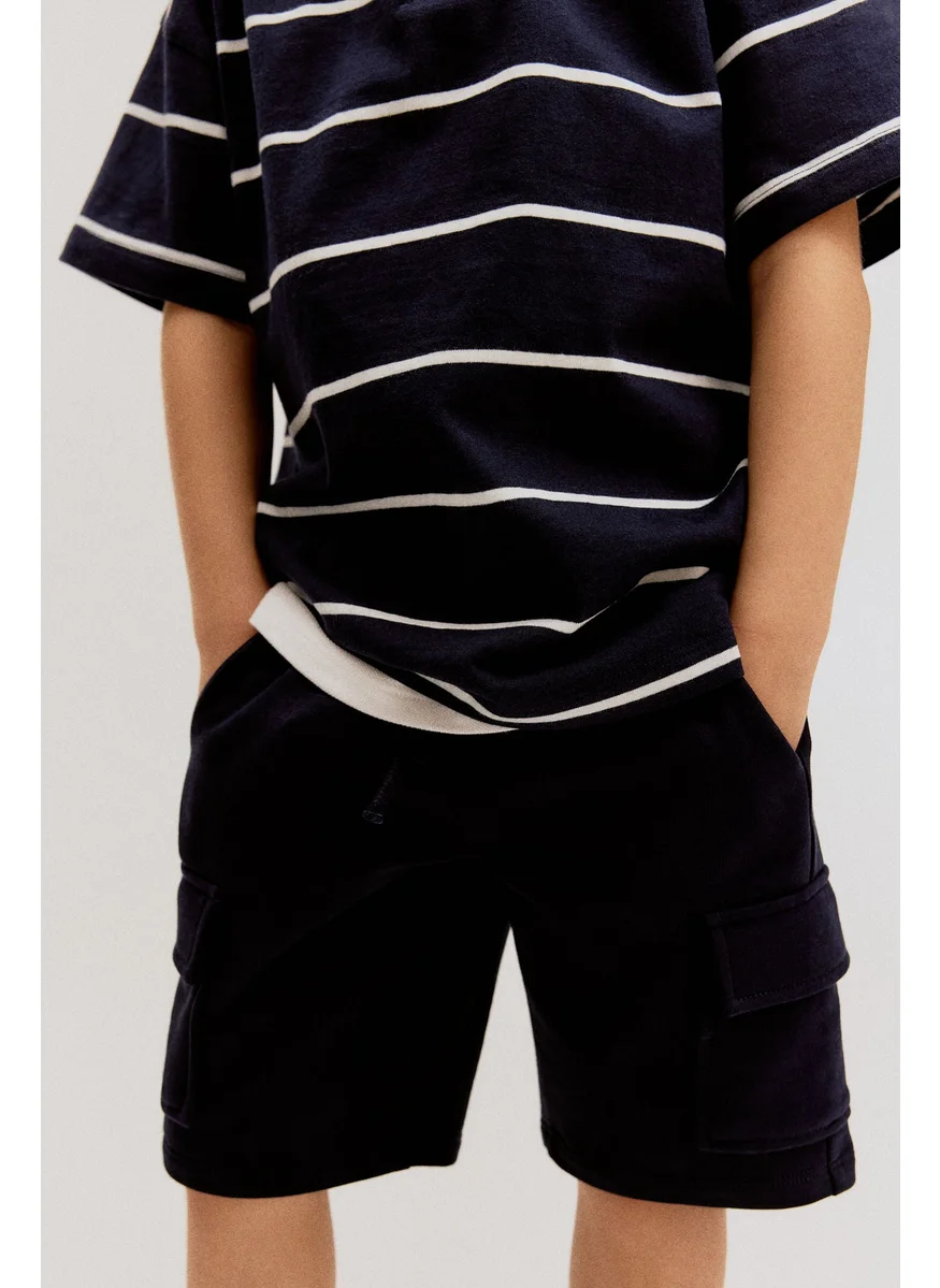 H&M Cargo Sweatshirt Shorts