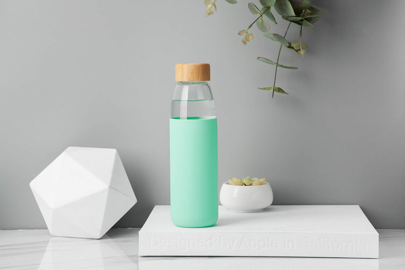 veegoal 25 Oz Borosilicate Glass Water Bottles with Bamboo Lid  BPA-FREE  Non-Slip Silicone Sleeve  and Stainless Steel Leak Proof Lid - Reusable Glass Bottle for Men and Women - Image 4