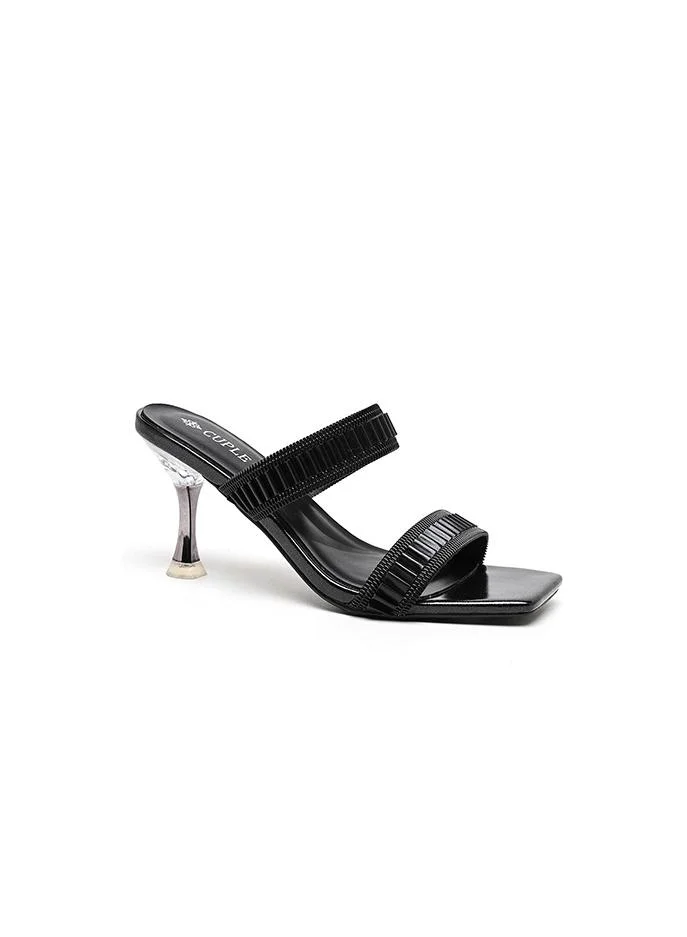 Cuple High heeled sandals with textured dual straps