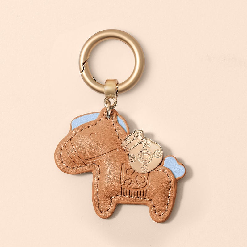 Right Now Rich Auto Leather Cartoon Couple Delicate Small Pendant Accessories Advanced Sense Bag Chain Creative Car Keychain - Image 3