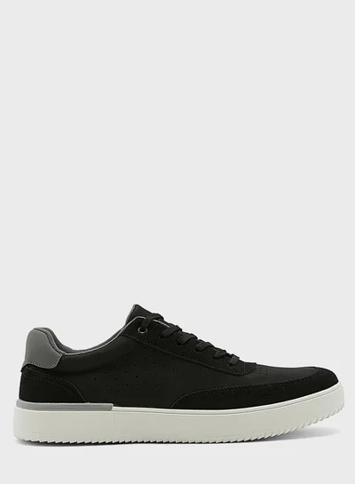 Robert Wood Brogue Detail Casual Sneakers