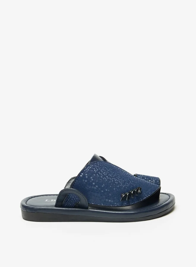 ال بي ال من شو اكسبرس Boys Textured Slip-On Arabic Sandals with Toe Loop Closure